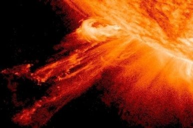 Грядет двухдневная магнитная буря Лаборатория солнечной астрономии ИКИ и ИСЗФ.