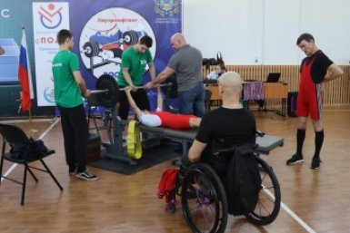 Чемпионат по пауэрлифтингу Евгения Микушина, ИА UssurMedia