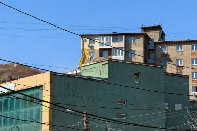 Снос ТЦ &quotСамоцвет&quot начался во Владивостоке Евгений Кулешов, ИА PrimaMedia