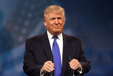 Трамп испугался слишком высоких потерь при захвате острова Харк commons.wikimedia.org