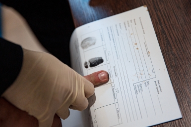 В Уссурийске полицейские пресекли противоправные действия агрессивного мужчины, угрожавшего соседям Илья Аверьянов, ИА PrimaMedia