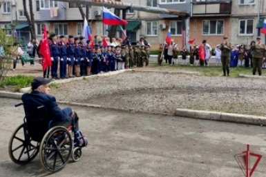 Персональный парад прошел для легендарного ветерана из Уссурийска пресс-служба национальной гвардии РФ по Приморскому краю