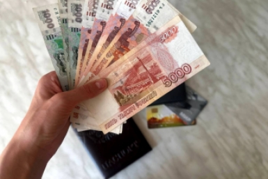 В Приморье запускают "налоговую" выплату для работающих родителей с детьми
