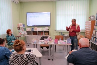 Встреча с Александром Стогнеем предоставлено Галиной Николайчук