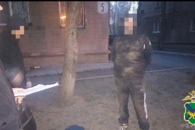Задержание. Скриншот видео пресс-служба УМВД России по Приморскому краю