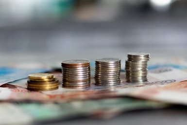 ЕС может заморозить потолок цен на российскую нефть