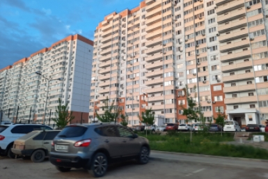 Не хотят копить или лезть в долги: почему молодежь выбирает аренду, а не покупку квартиры