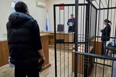Осужденный освобожден из-под стражи в зале суда канал МАХ (18+) Объединенной пресс-службы судебной системы Приморского края