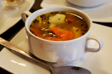 Шурпа в казане: знакомый узбек научил готовить - вкусно, наваристо и сытно