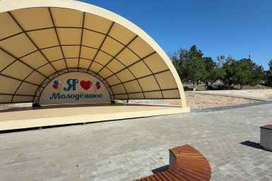В поселке появился новый сквер Народный фронт Крыма