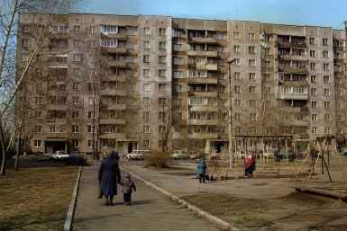 В СССР двери не запирали, а детей отпускали одних до темноты: как дворы заменяли родителям няню и психолога