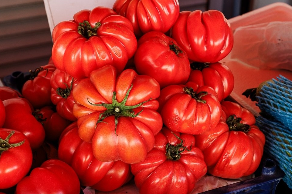 рынок, зелень, помидоры Евгений  Кулешов, ИА PrimaMedia.ru
