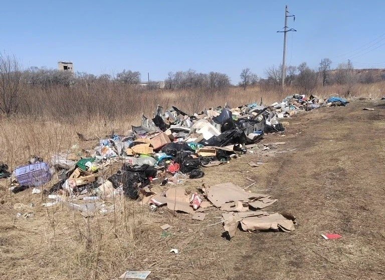 Свалка в русле пресс-служба администрации УГО