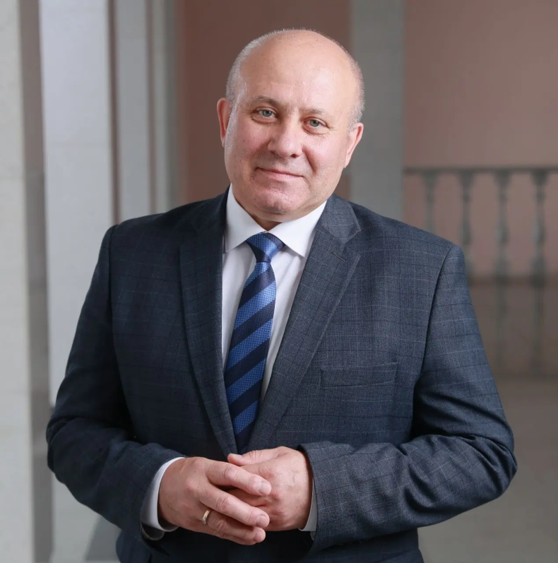 Сергей Кравчук: За прошедшие годы местное самоуправление в Хабаровском крае проделало огромный путь Пресс-служба администрации Хабаровска