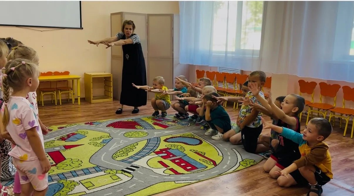 Музыкальное занятие в детском саду