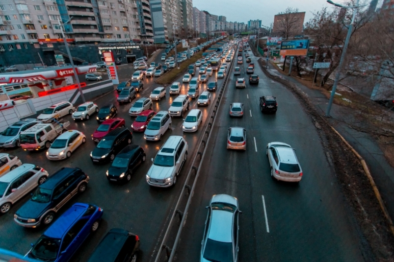 "Штрафы уже летят пачками": неожиданное нововведение на важной дороге Владивостока