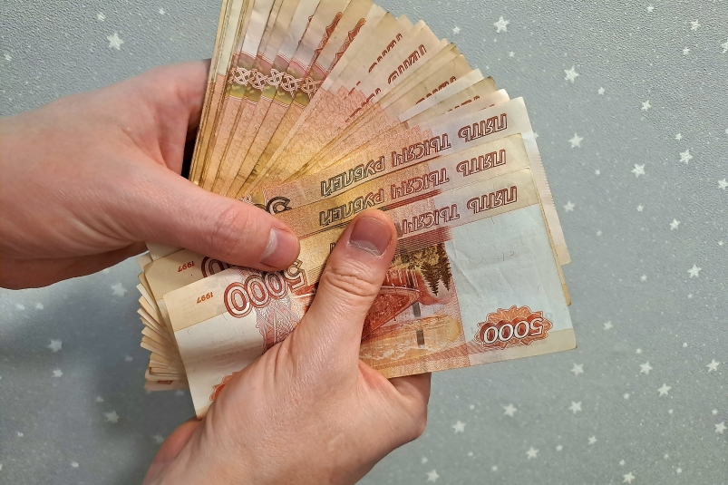 Больше денег: россиян обрадовали крупными выплатами всего за 1 документ из Соцфонда