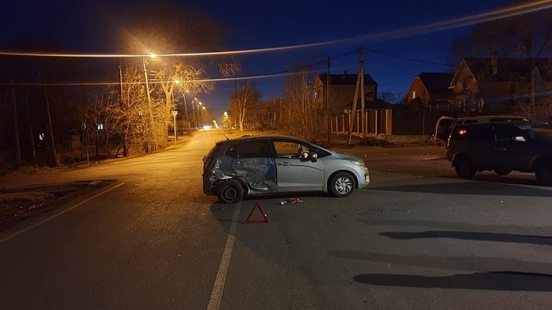 Молодой водитель пострадал в ДТП, выехав на перекресток в Уссурийске