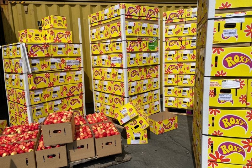В Приморье за неделю завезли больше 7 тысяч тонн овощей и фруктов из других стран