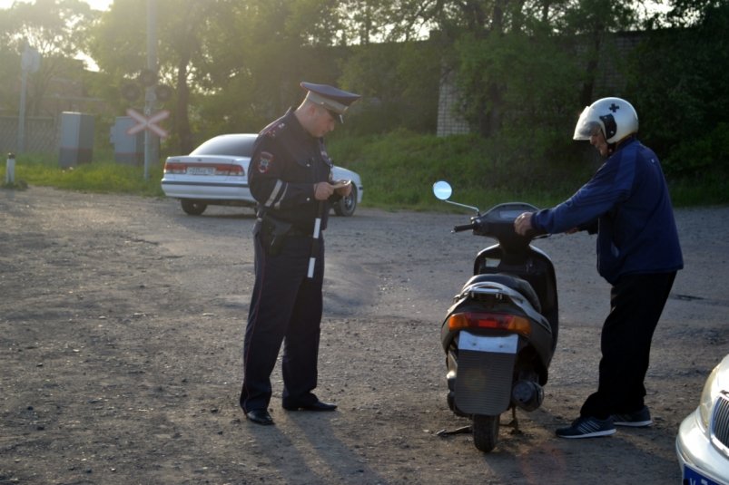 Не покупать детям мопеды, мотоциклы и скутеры призывают жителей Уссурийска