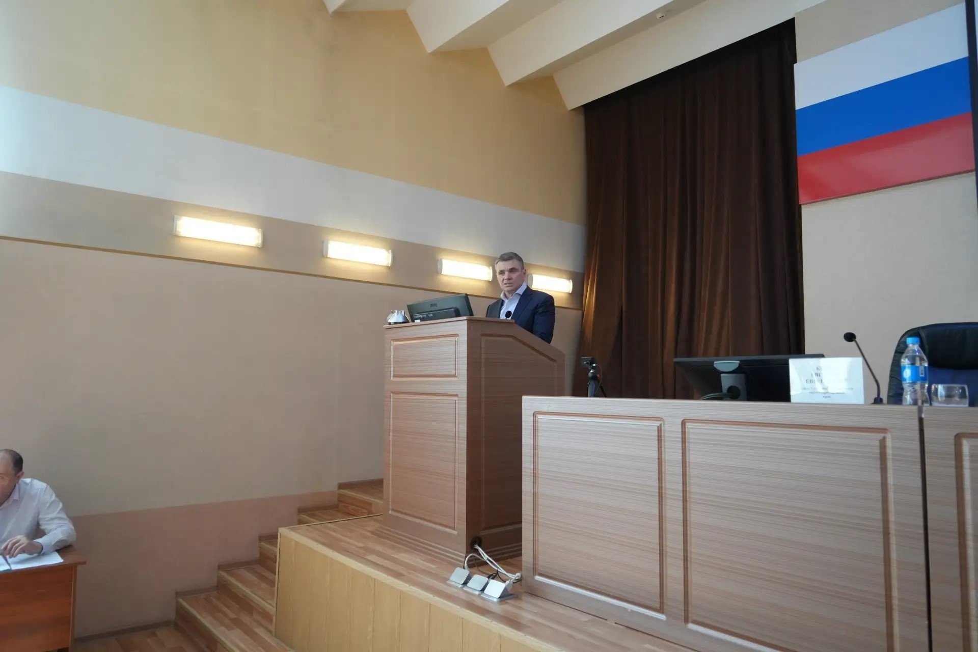 Заседание Думы УГО предоставлено пресс-службой Думы УГО