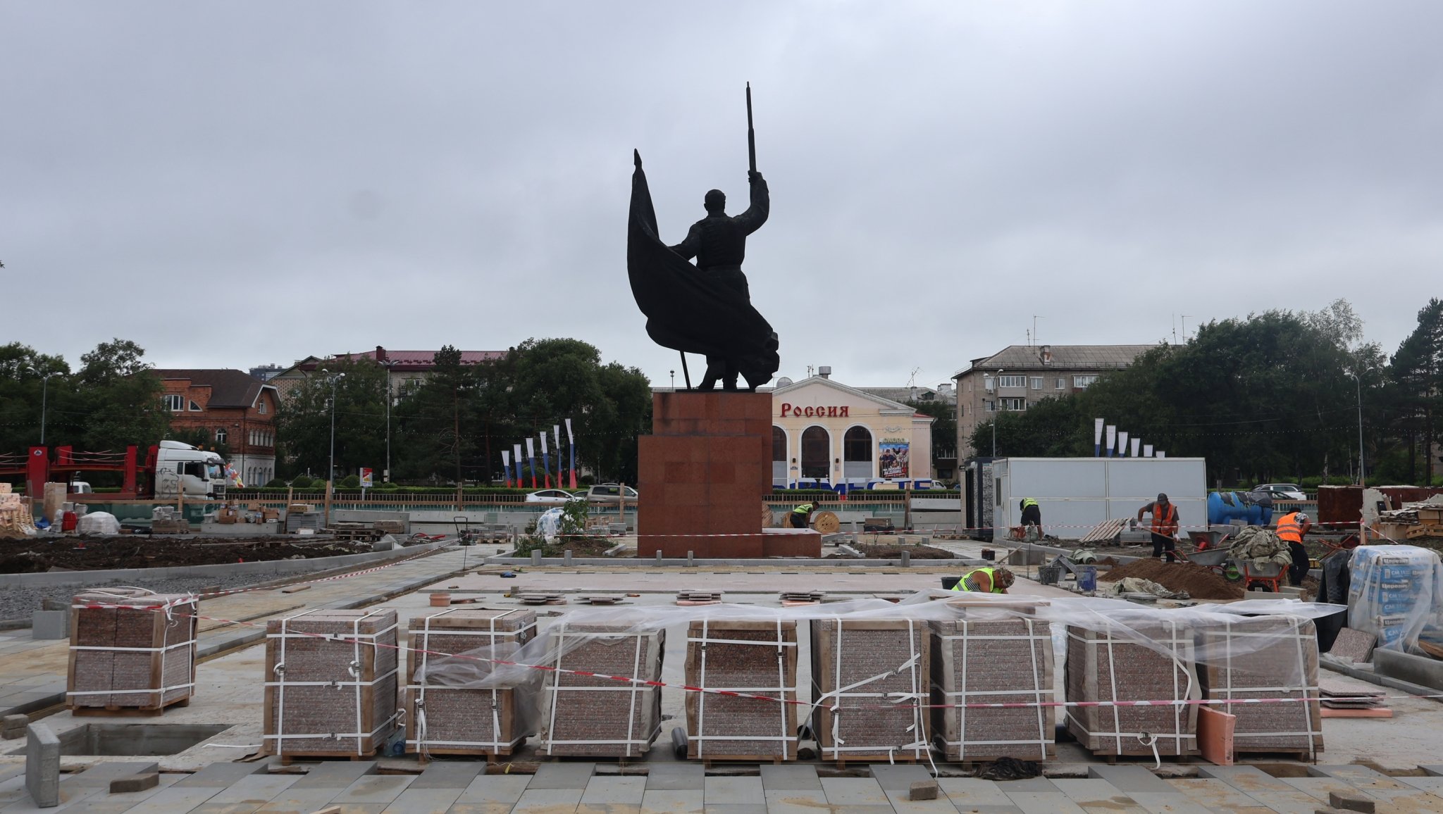 Благоустройство площади Анна Маринец, ИА UssurMedia