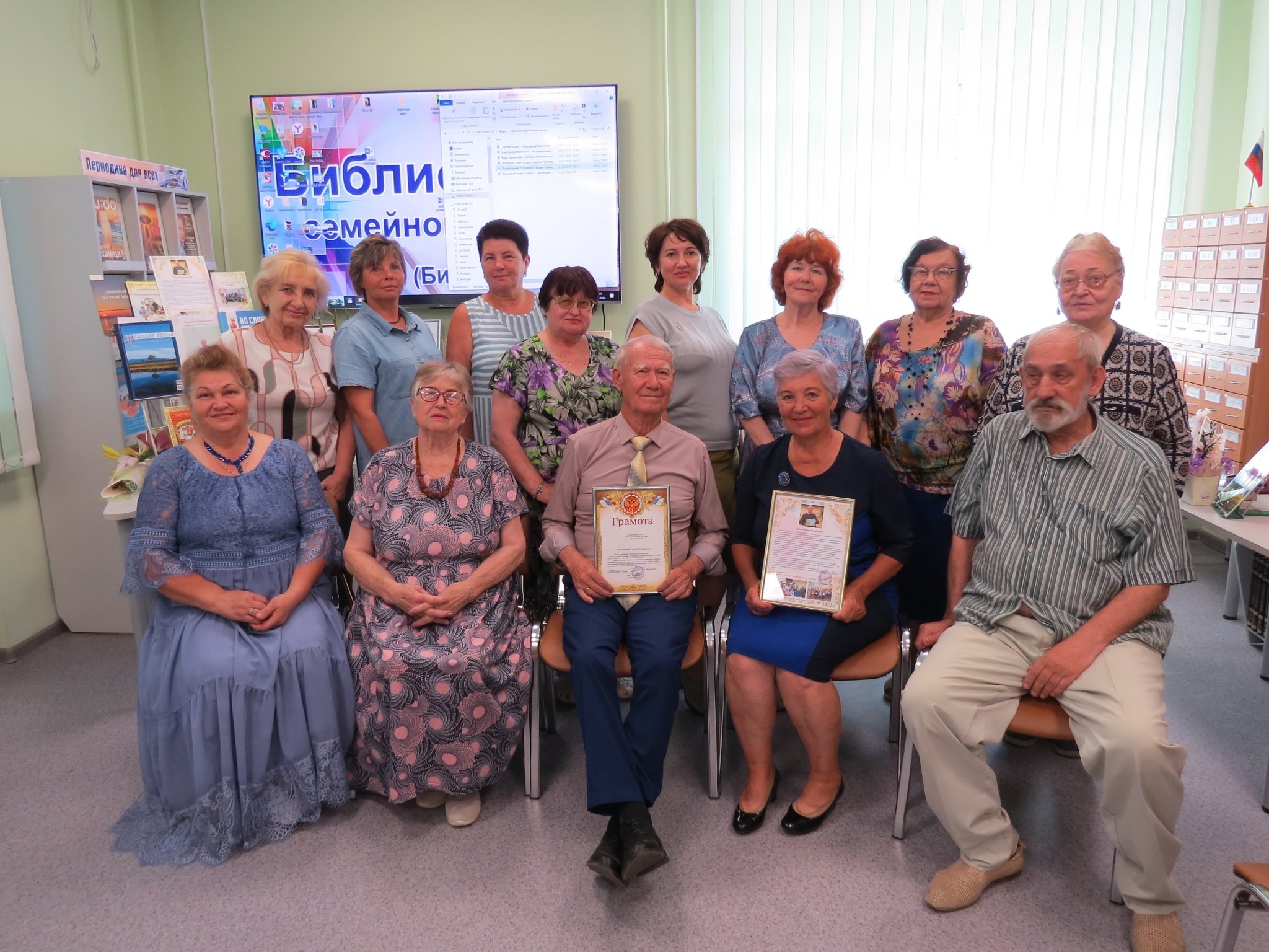 Творческая встреча с Сергеем Прохоровым в честь его 75-летия предоставила Галина Николайчук