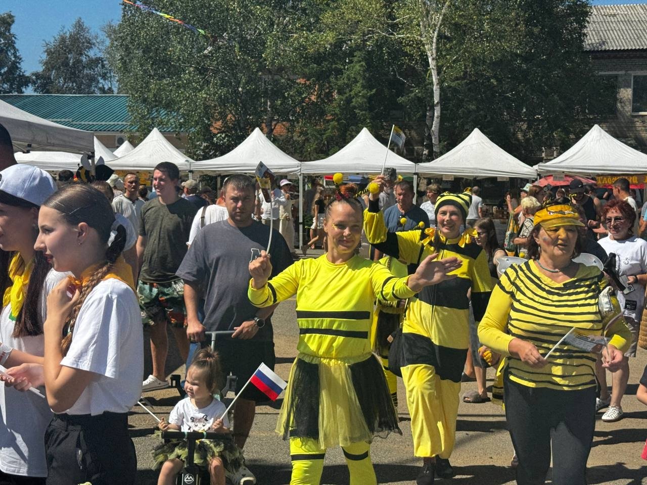 Фестиваль &quotМедовое раздолье&quot ИА PrimaMedia